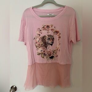 LuckyLu Brand Light Pink Floral Leopard Graphic Short Sleeve Top - Size Small